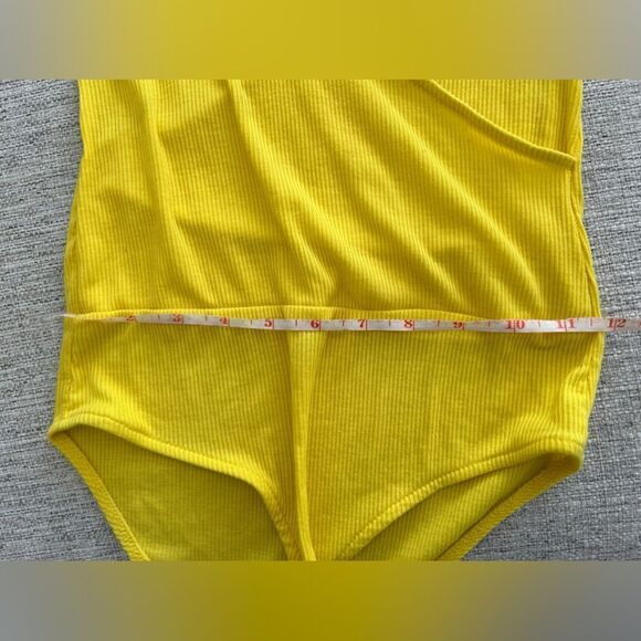 Zara Trafaluc Yellow Front Cross Bodysuit - Picture 9 of 14